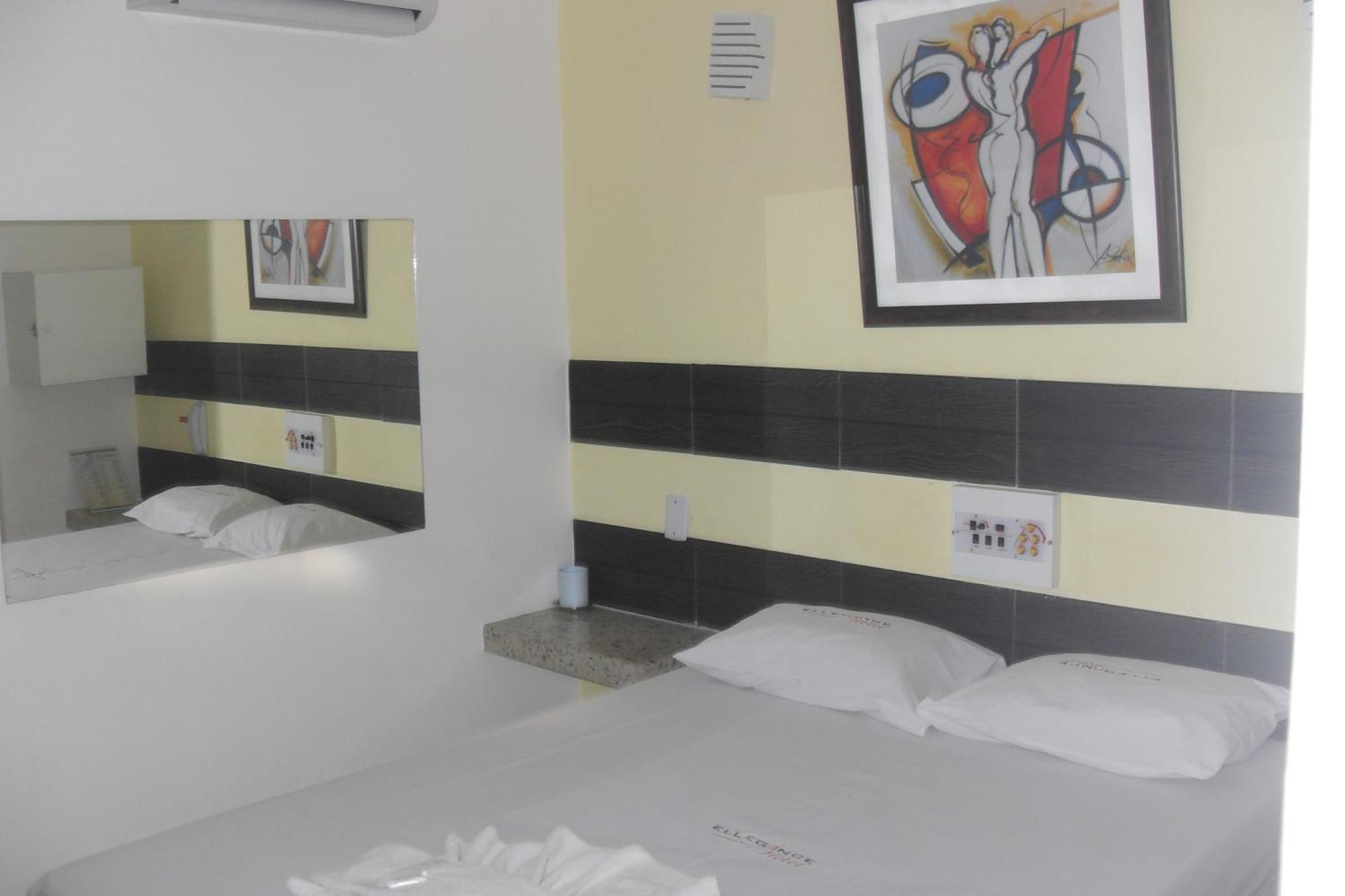 Hotel Ellegance Salvador Ruang foto