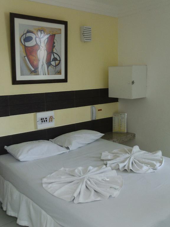 Hotel Ellegance Salvador Bagian luar foto